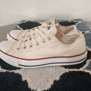 Classic Low-Top Canvas Sneakers in Cream with Red Trim